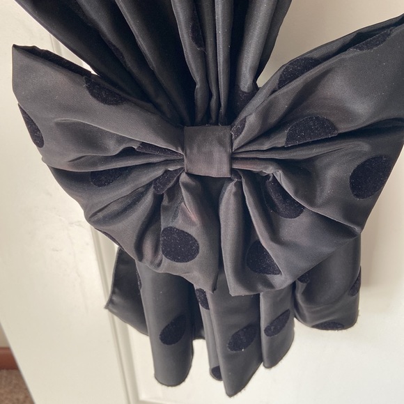 Black, polka dot wrap - Picture 3 of 3